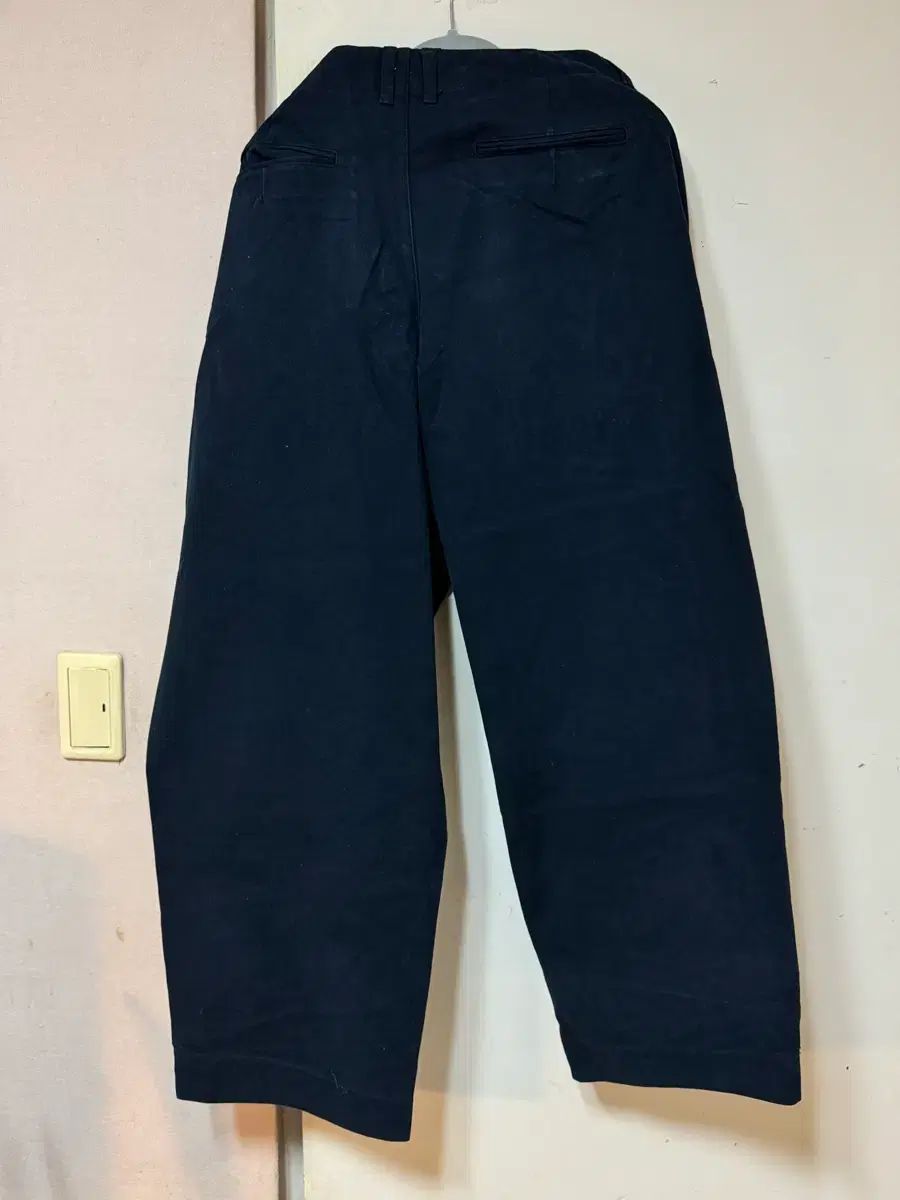 ブラウンヤード フィールド チノパンツ 24 ss ネイビー