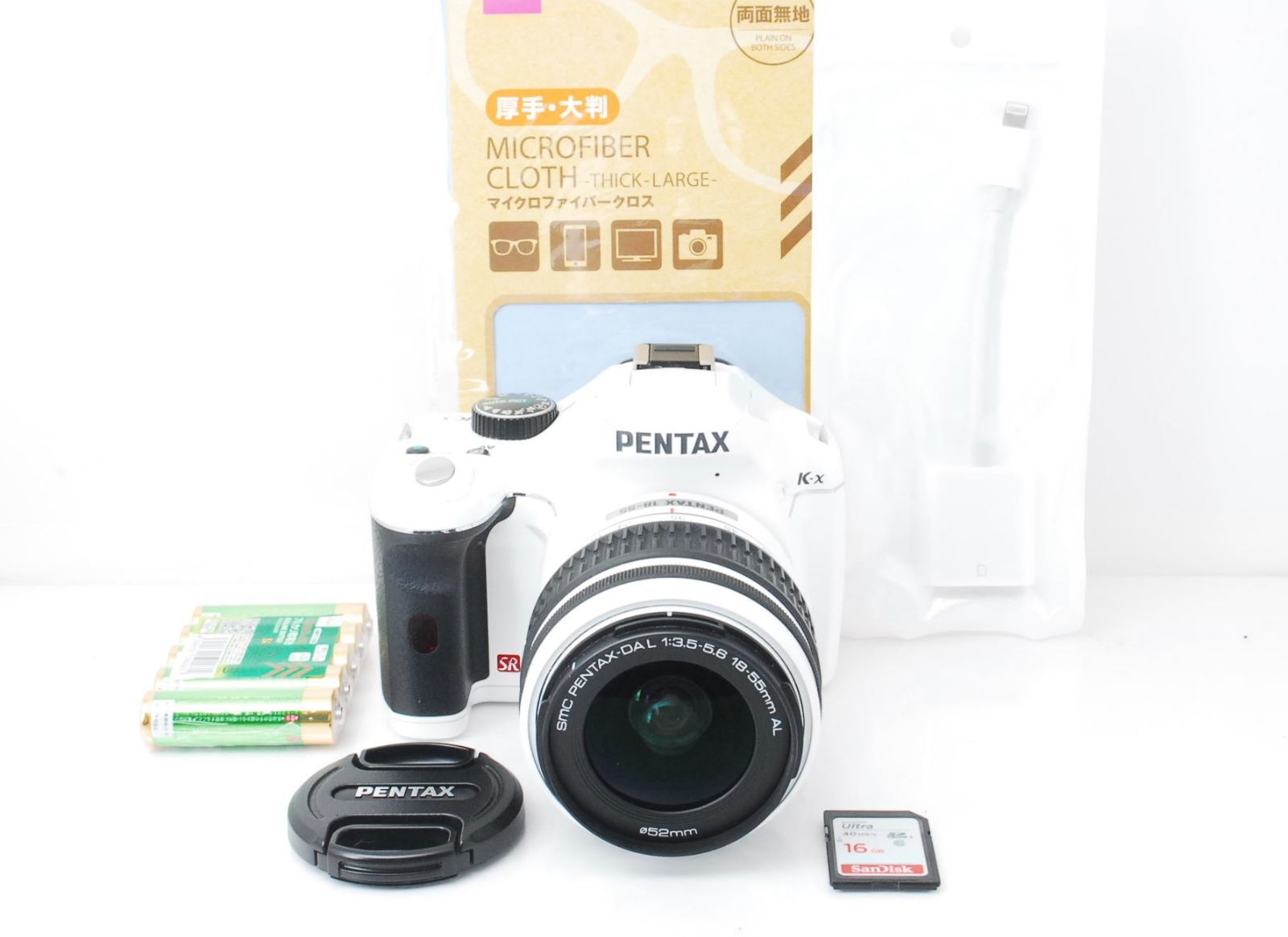 ☆かわいいホワイトカラー！ショット数3194回☆ペンタックス K-x