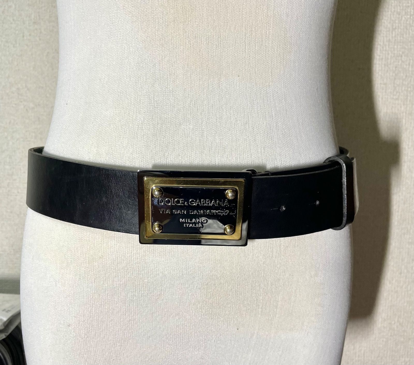 DOLCE&GABBANA ドルチェ&ガッバーナ ブランドロゴバックル レザー