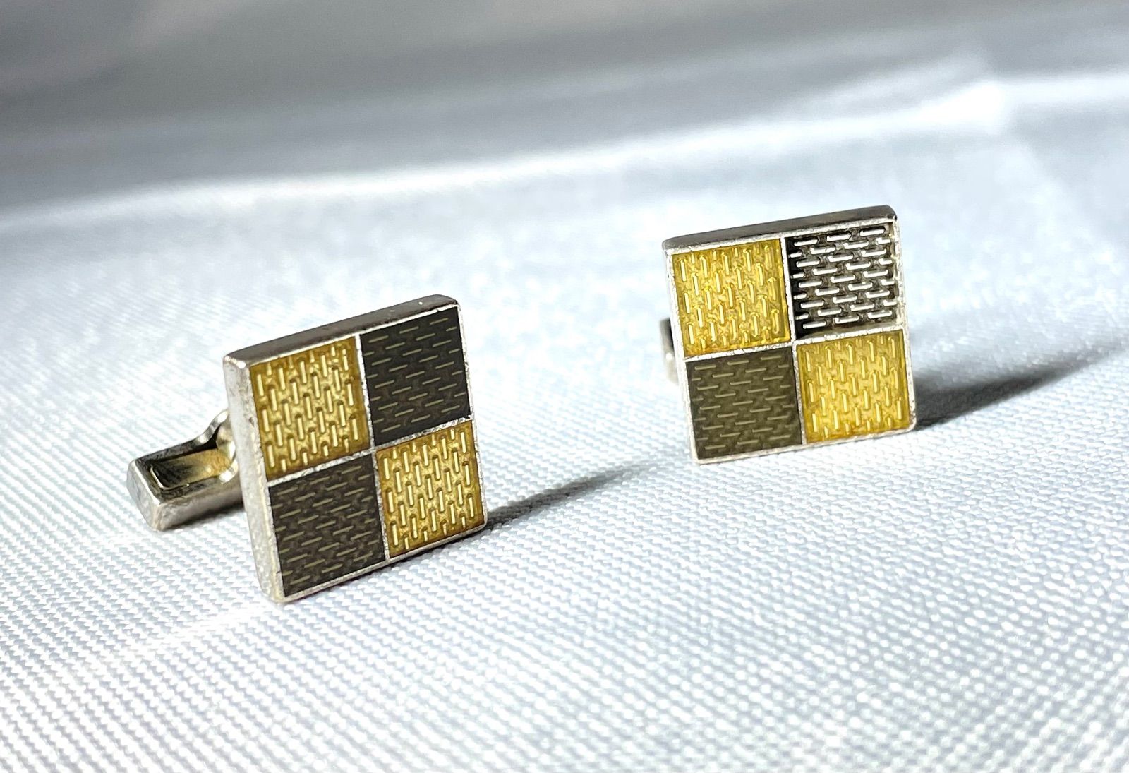 LOUIS VUITTON ルイヴィトン ダミエ LV ブトン ドゥ マンシェット