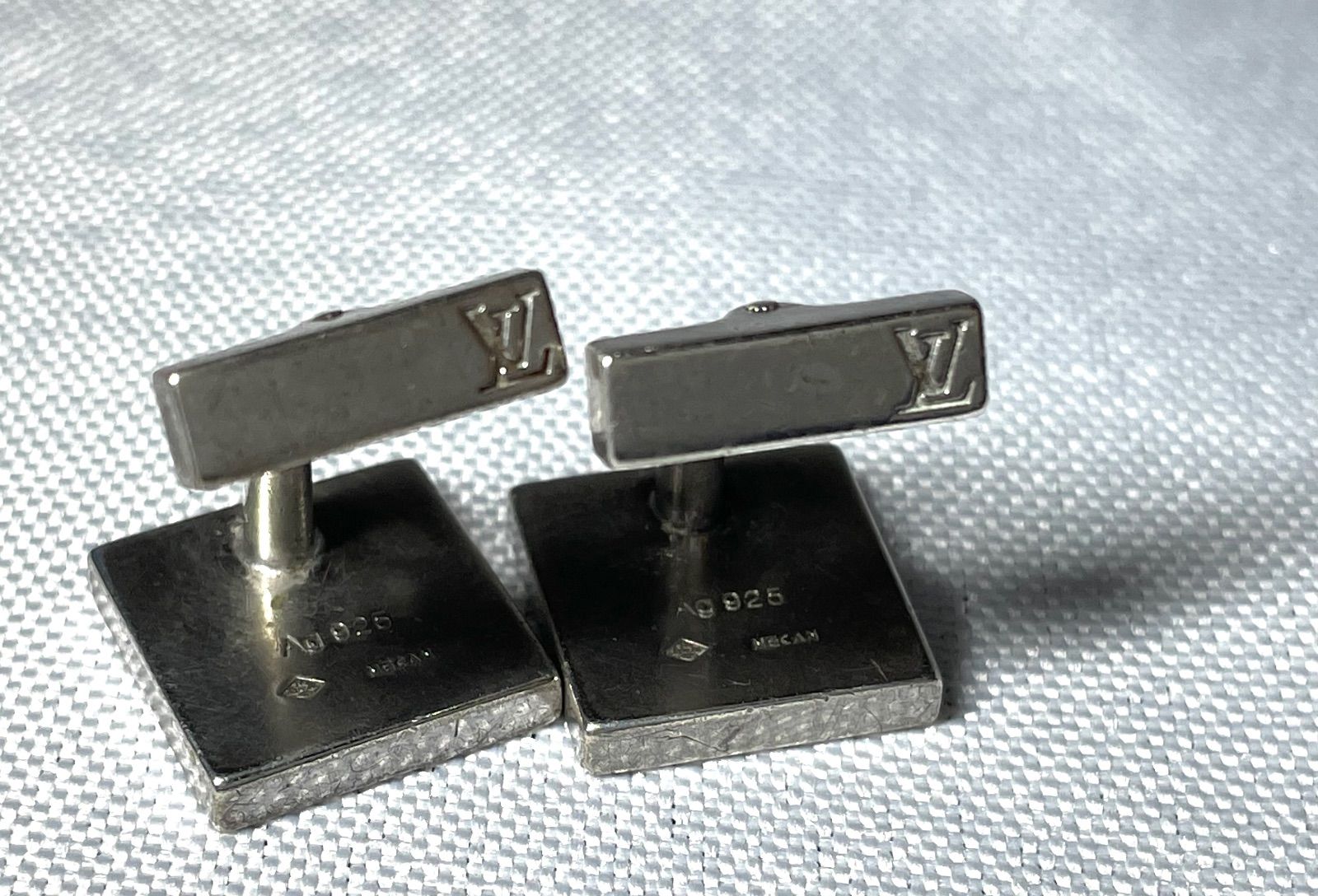 LOUIS VUITTON ルイヴィトン ダミエ LV ブトン ドゥ マンシェット