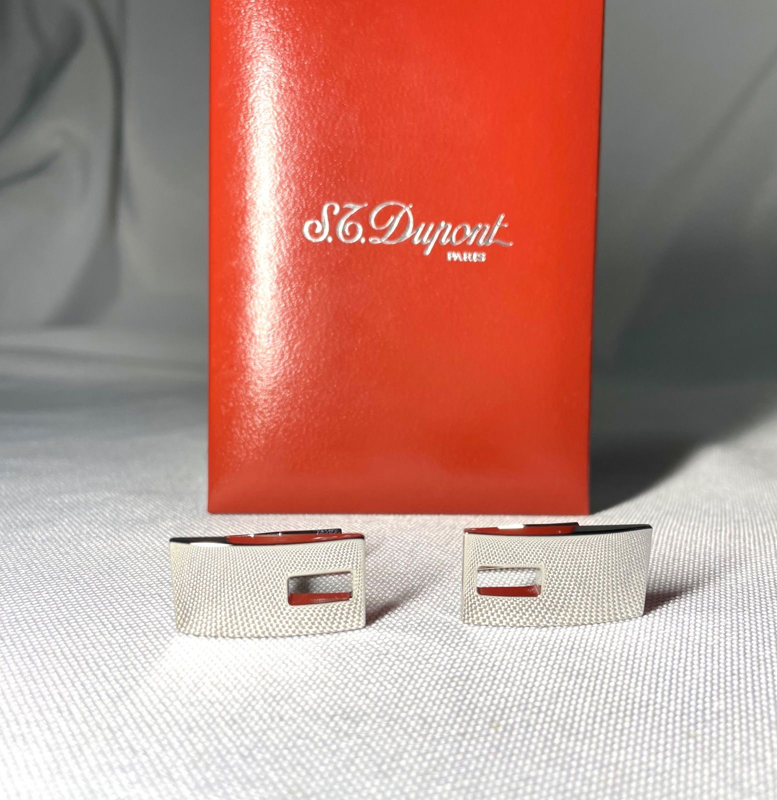 美品 S.T.Dupont デュポン 鏡面シルバー＆くり抜きデザイン スクエア