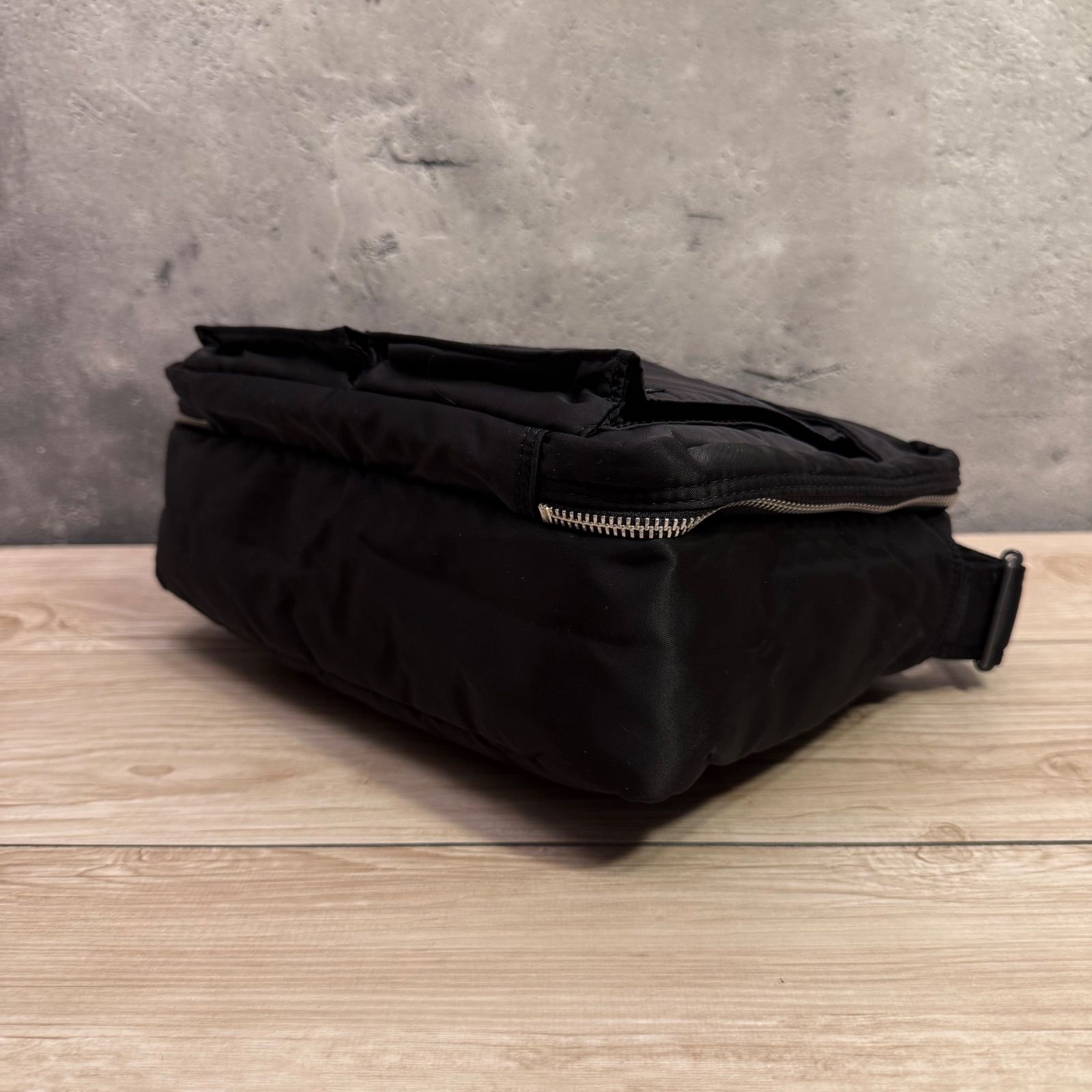 ✨PORTER ポーター タンカー ショルダーバッグ ブラックL ナイロン 2層