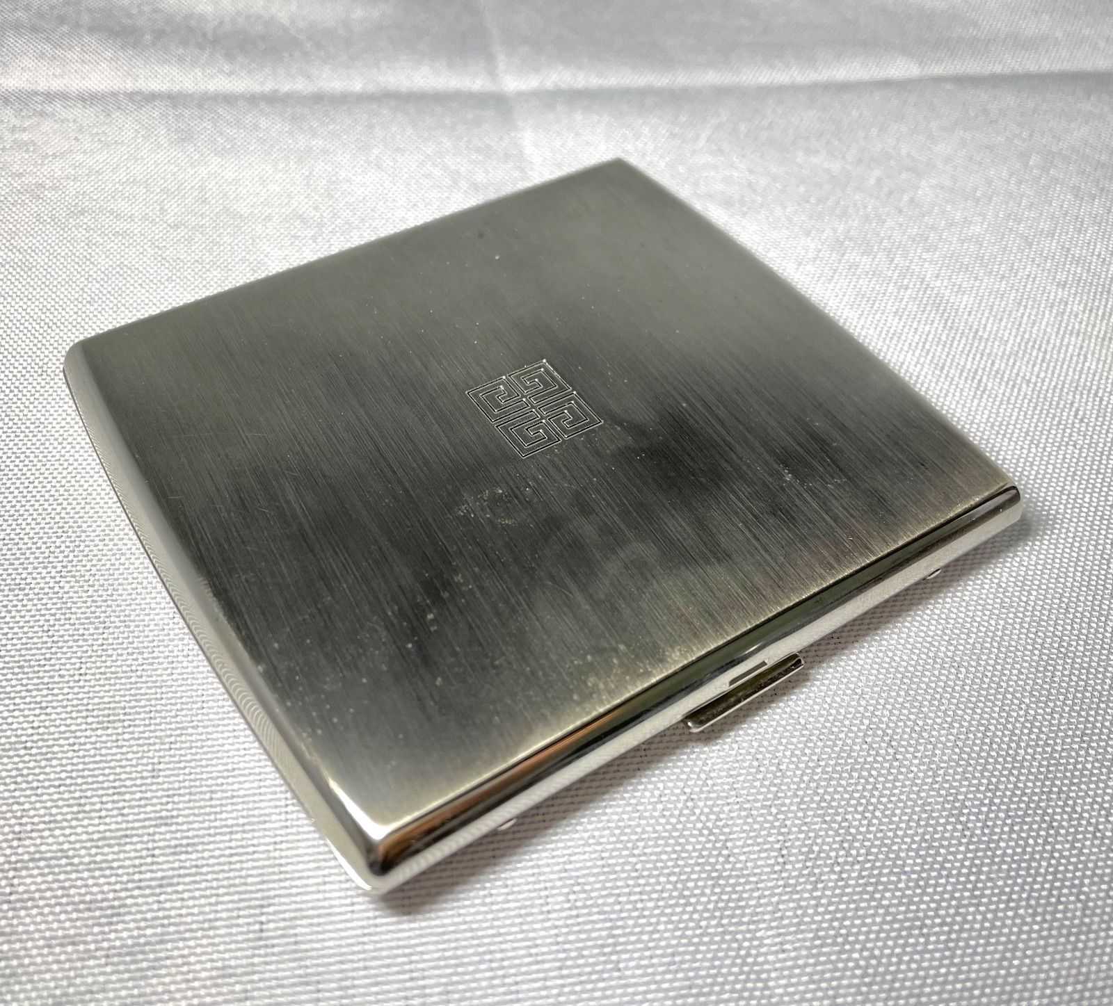 おまつページ GIVENCHY ジバンシィ 4Gロゴデザイン メタルカードケース 艶消し