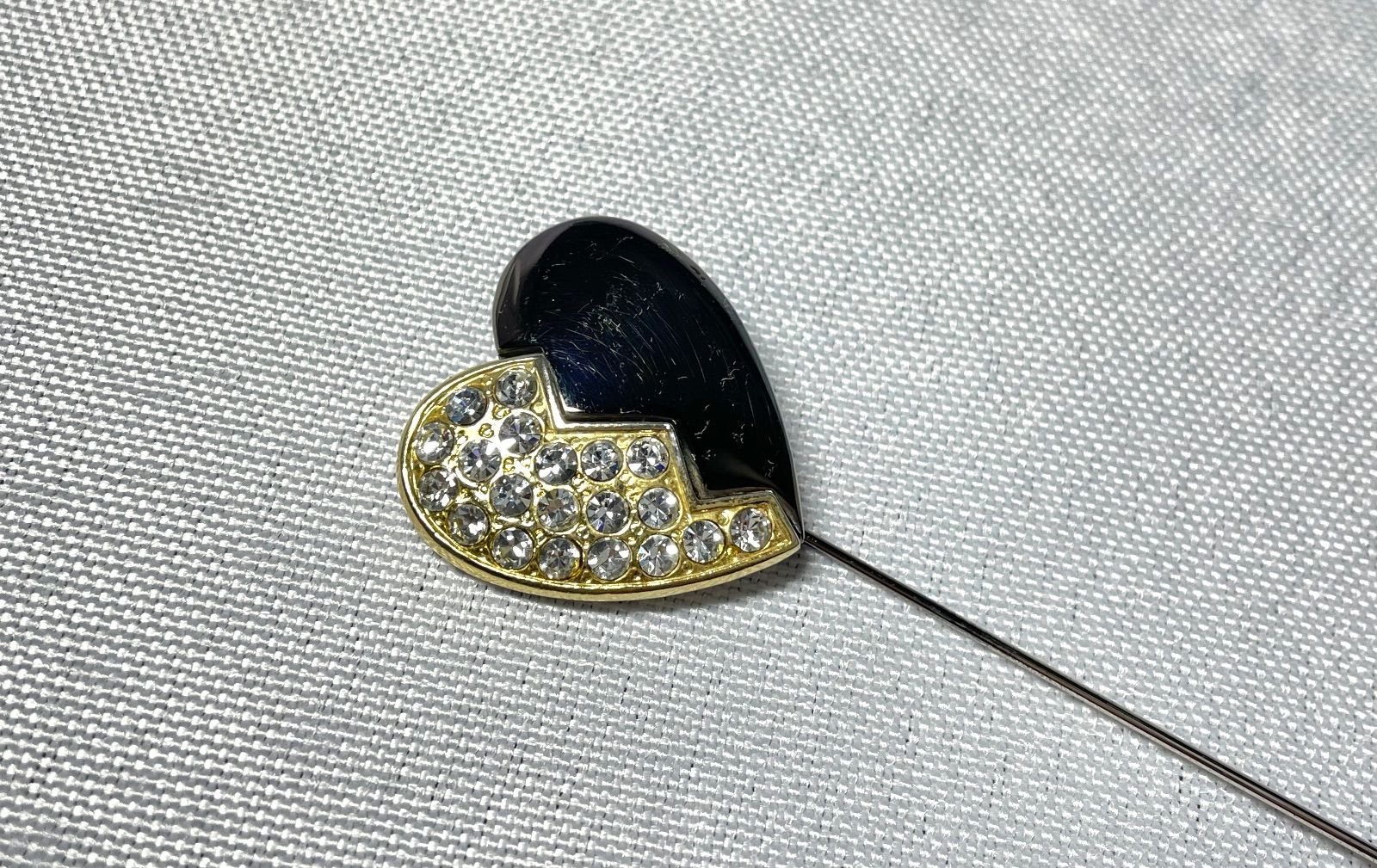 YVES SAINT LAURENT イヴサンローラン ハートデザイン&ラインストーン