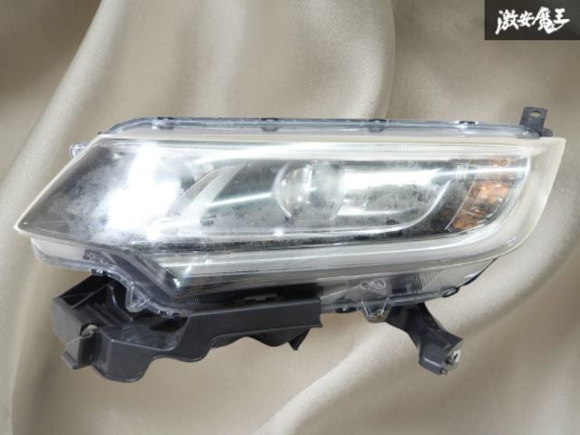 点灯OK!!ホンダ 純正 GB5 GB6 GB7 GB8 フリード LED ヘッドライト ヘッドランプ 左 左側 助手席側 打刻 J6  STANLEY W2172 棚22-5 公式通販
