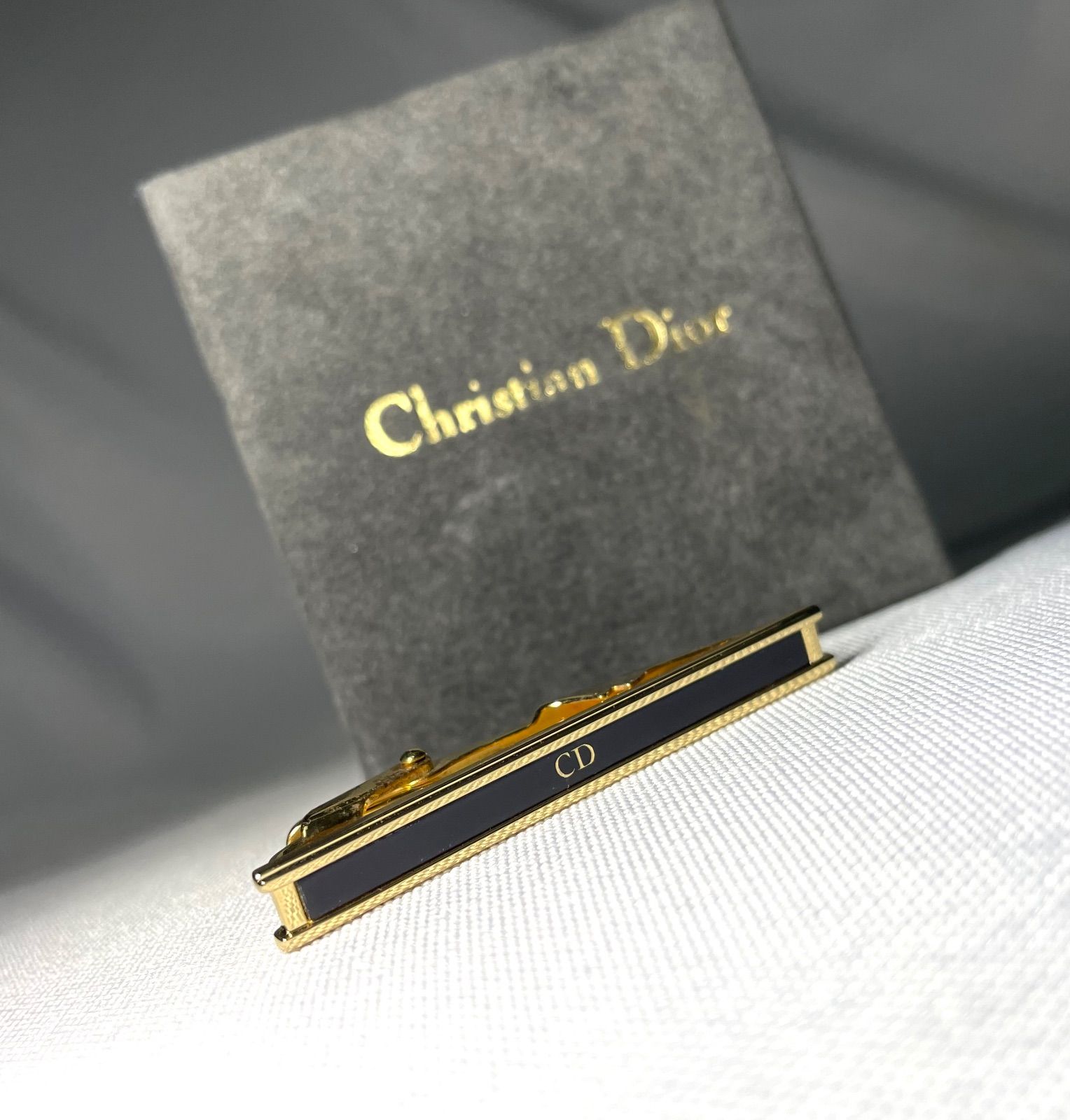 Dior ディオール CDロゴ ゴールドメタリック＆艶消しブラック ネクタイ