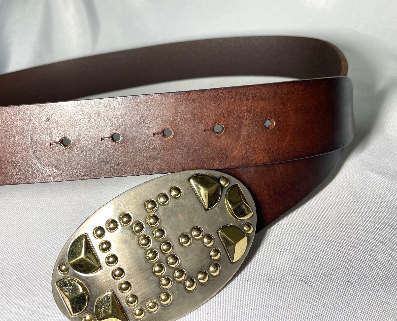 卸売 DOLCE&GABBANA ドルチェ&ガッバーナ DGロゴスタッズバックル