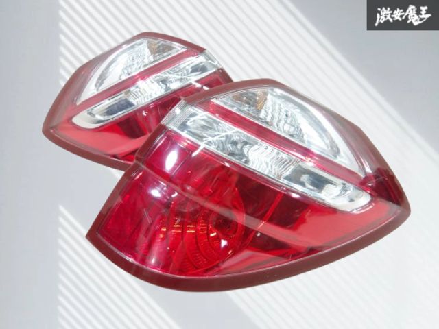 車・バイク・自転車 SUBARU スバル 純正 BP5 レガシィ 2009年式 テール