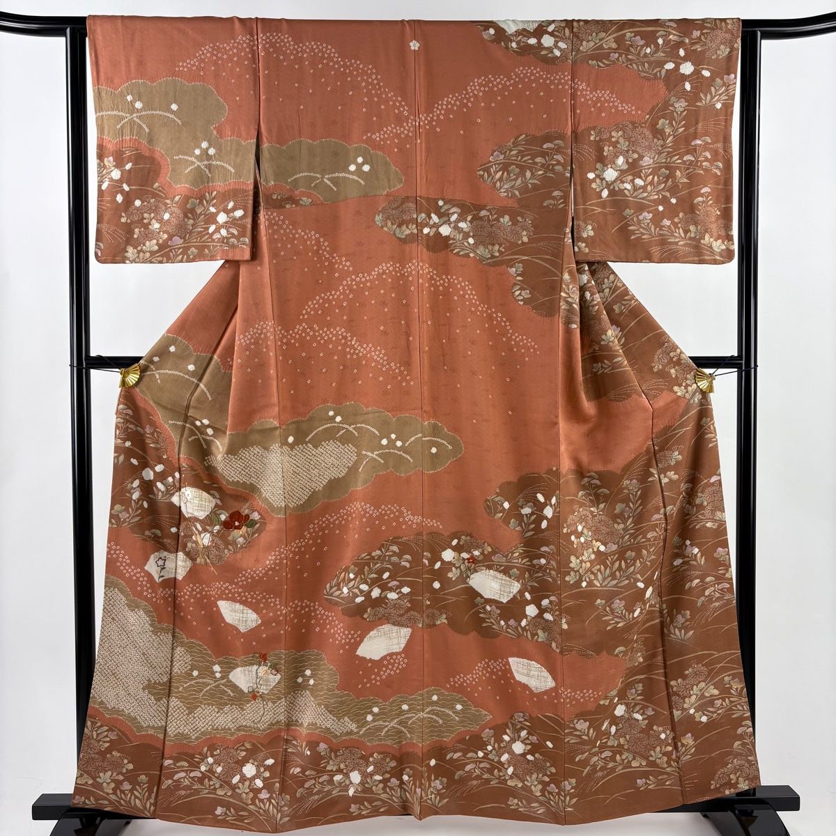 訪問着 身丈158.5cm 裄丈63cm S 袷 扇面 草花 刺繍 絞り サーモン