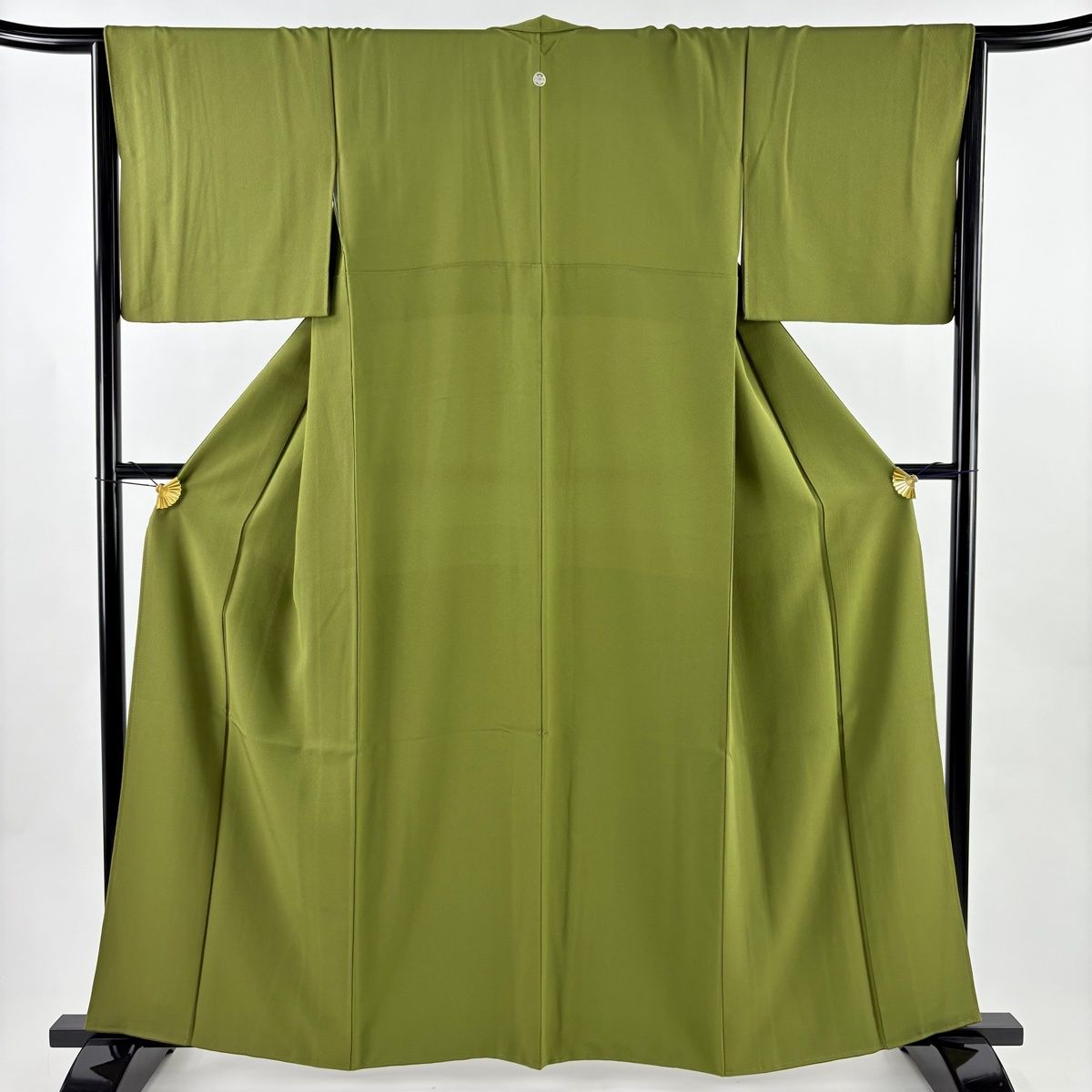 色無地 身丈161 cm 裄丈64 5 M 袷 花井幸子 落款 鶯色 正絹 秀品 一つ紋