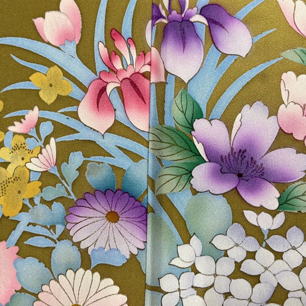 美品】 訪問着 身丈151cm 裄丈64cm M 袷 草花 蝶 染め分け ぼかし から