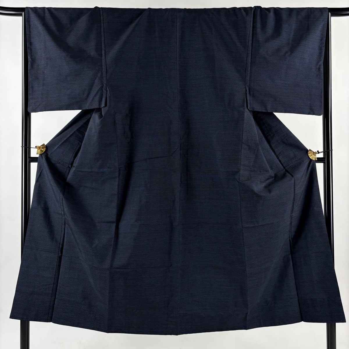男着物 身丈147 cm 裄丈66 5 L 袷 幾何学 紺色 正絹 秀品