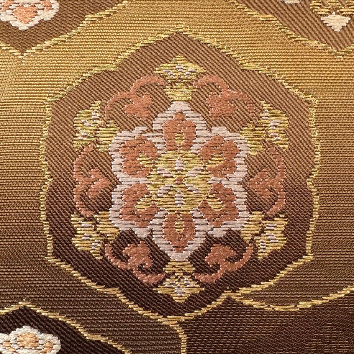 美品】 袋帯 名品 川島織物 落款 華文 雲文 金糸 箔 茶色 六通 正絹