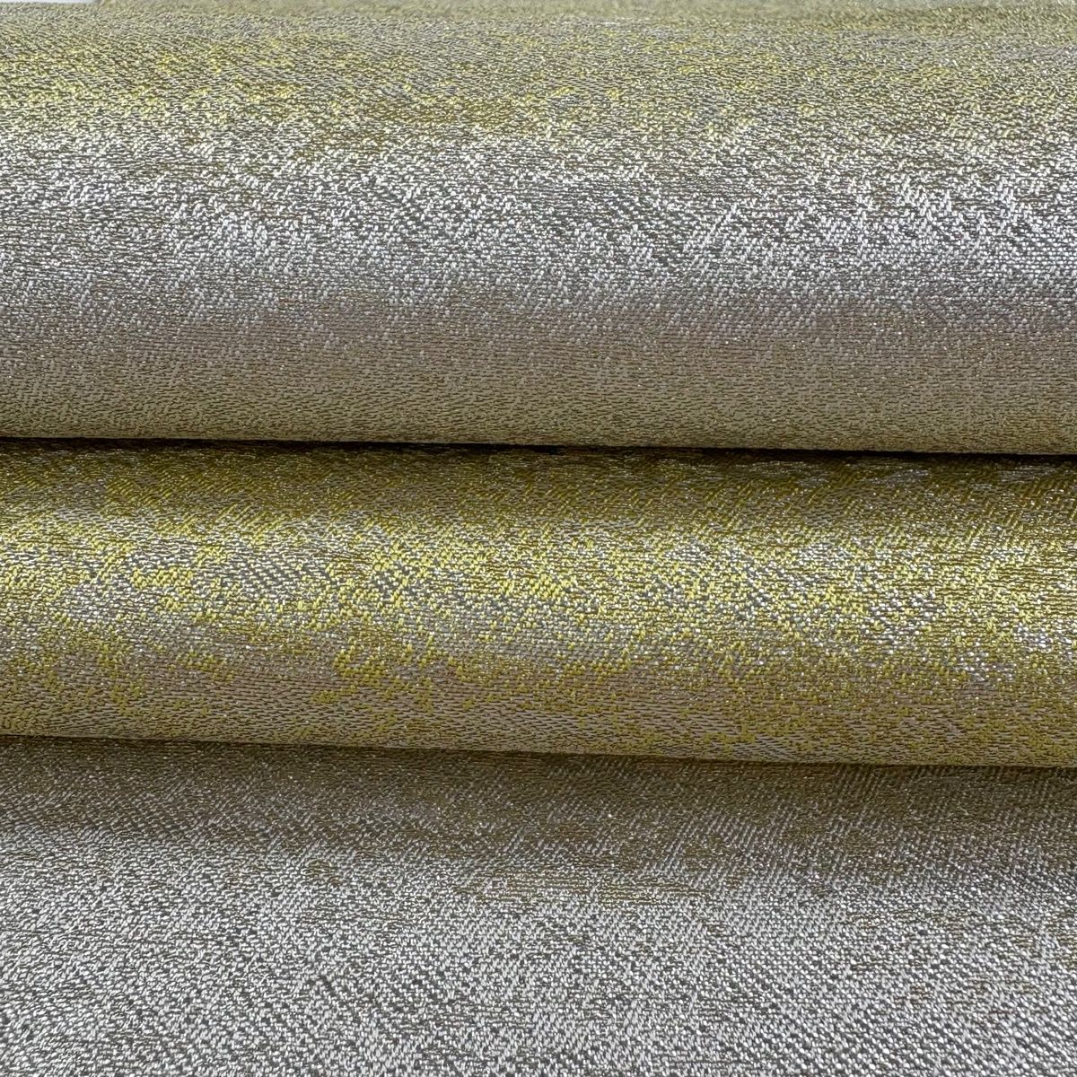 美品】 袋帯 逸品 川島織物 落款 関西仕立て 霞 横段 箔 薄黄 六通