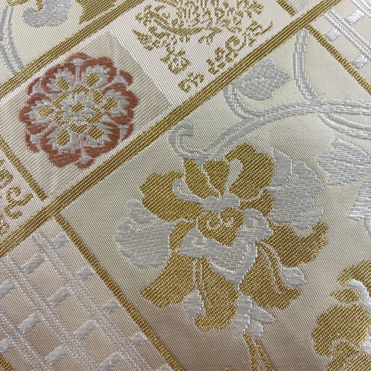 袋帯 北出与三郎 落款 本袋 関西仕立て 斜め格子 花唐草 金糸 箔 クリーム 六通 正絹
