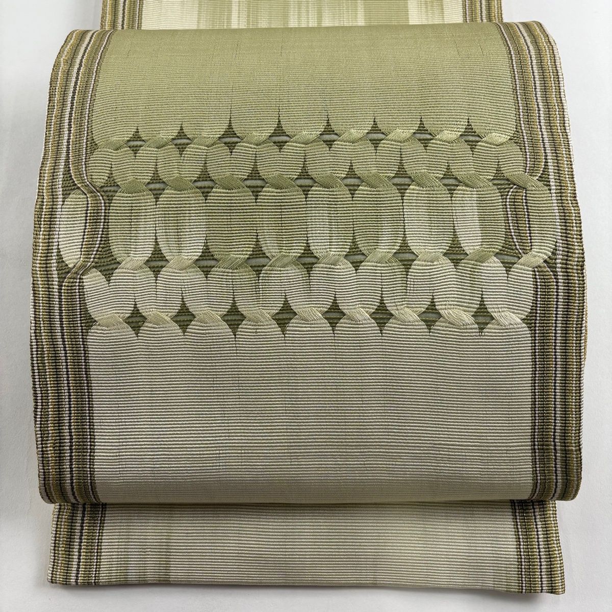 袋帯 ひなや工房 幾何学模様 縞 金糸 抹茶色 お太鼓柄 正絹