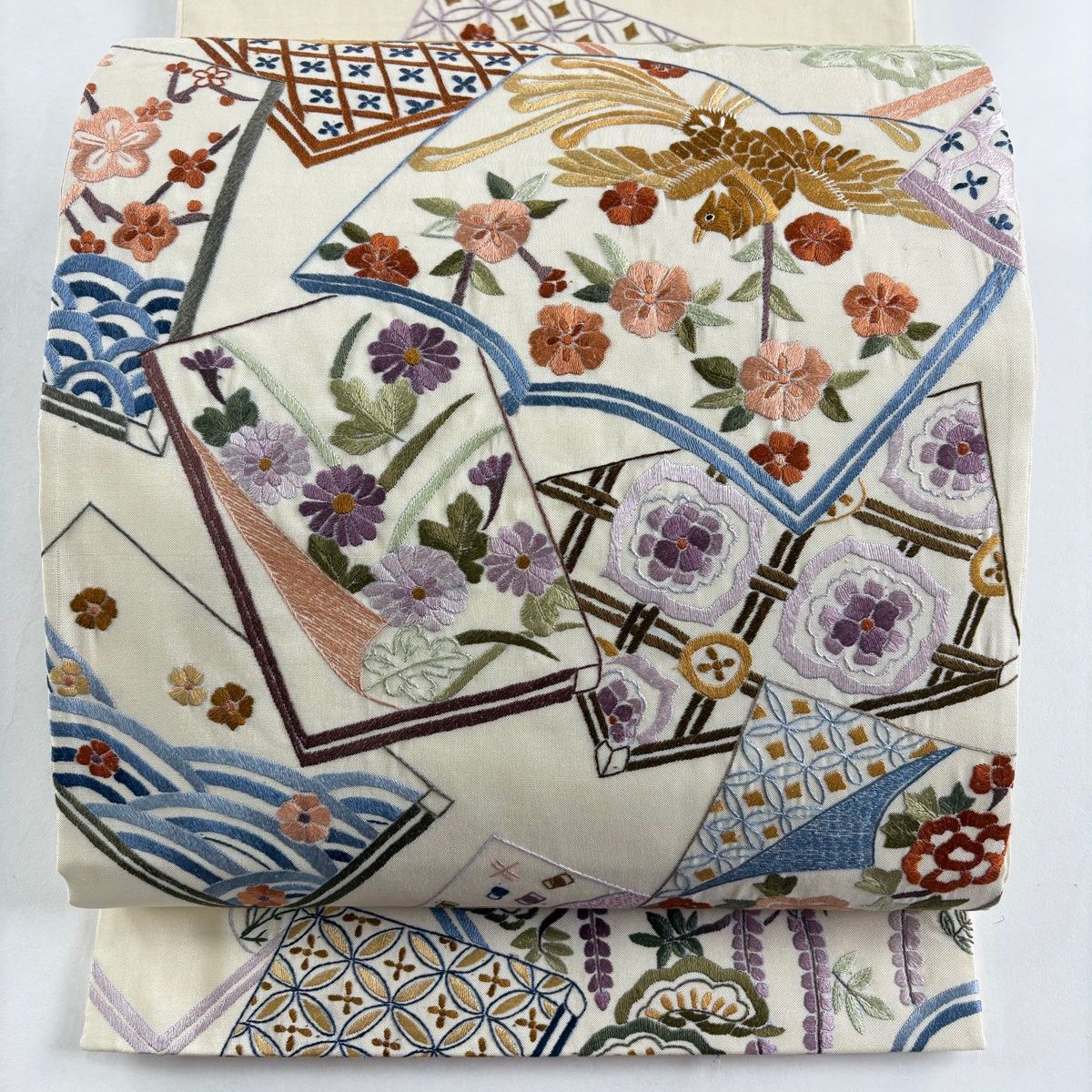 袋帯 冊子 花鳥 刺繍 クリーム お太鼓柄 正絹