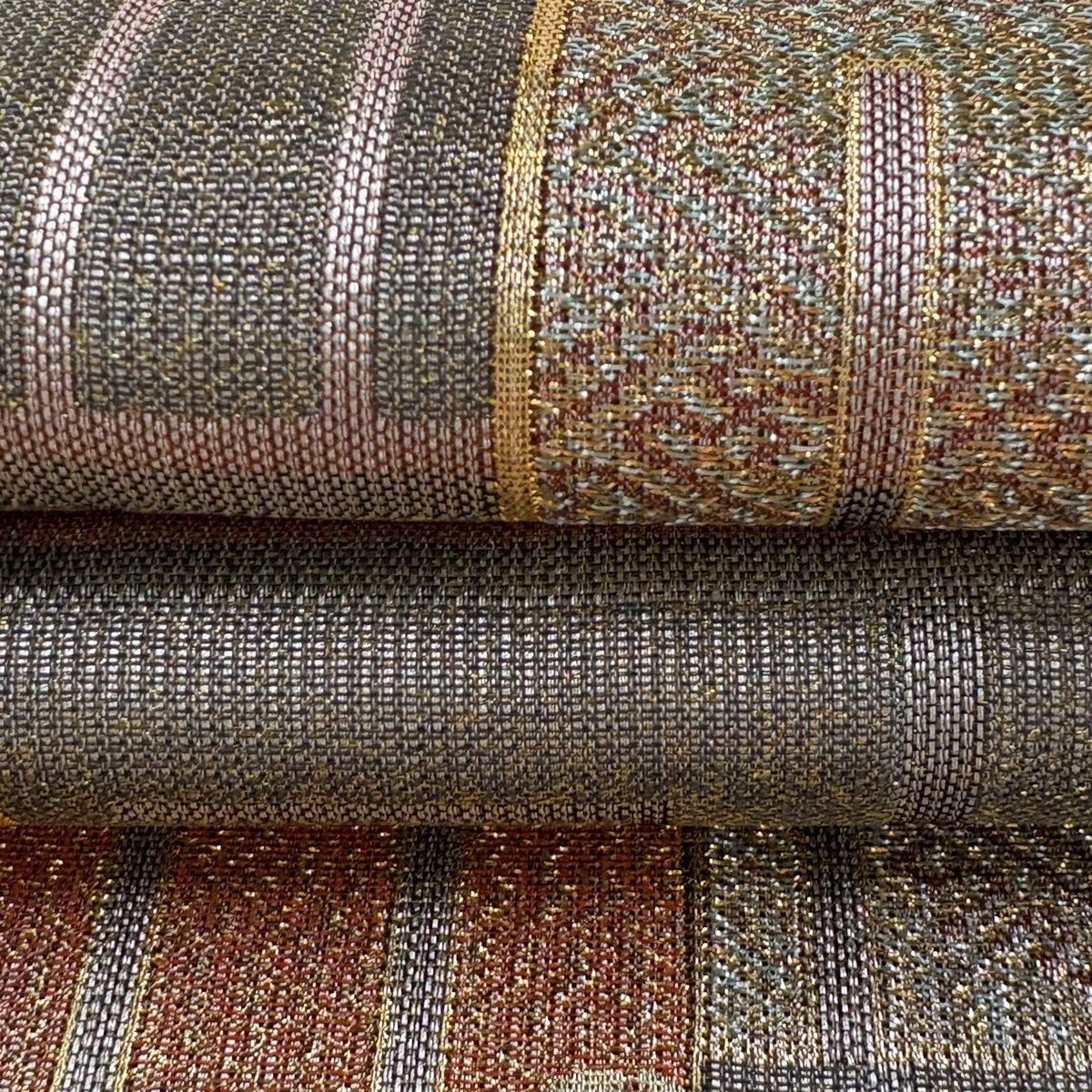 袋帯 逸品 誉田屋源兵衛 落款 源氏香 有職文様 金銀糸 箔 銀色 六通