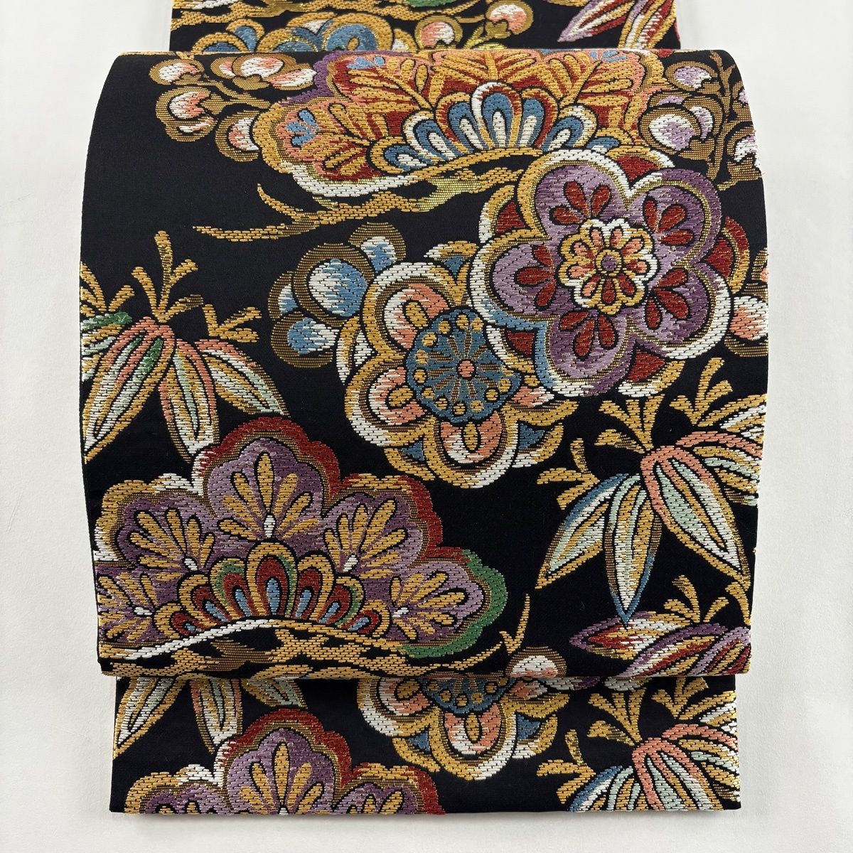 美品】 袋帯 秀品 やまと 松竹梅 箔 黒 六通 正絹 【】