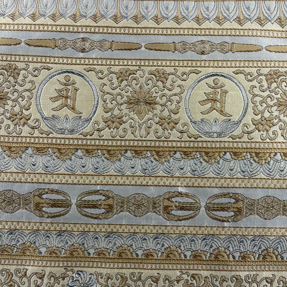 袋帯 秀品 五鈷鈴三種鈷杵紋 金糸 ベージュ 六通 正絹