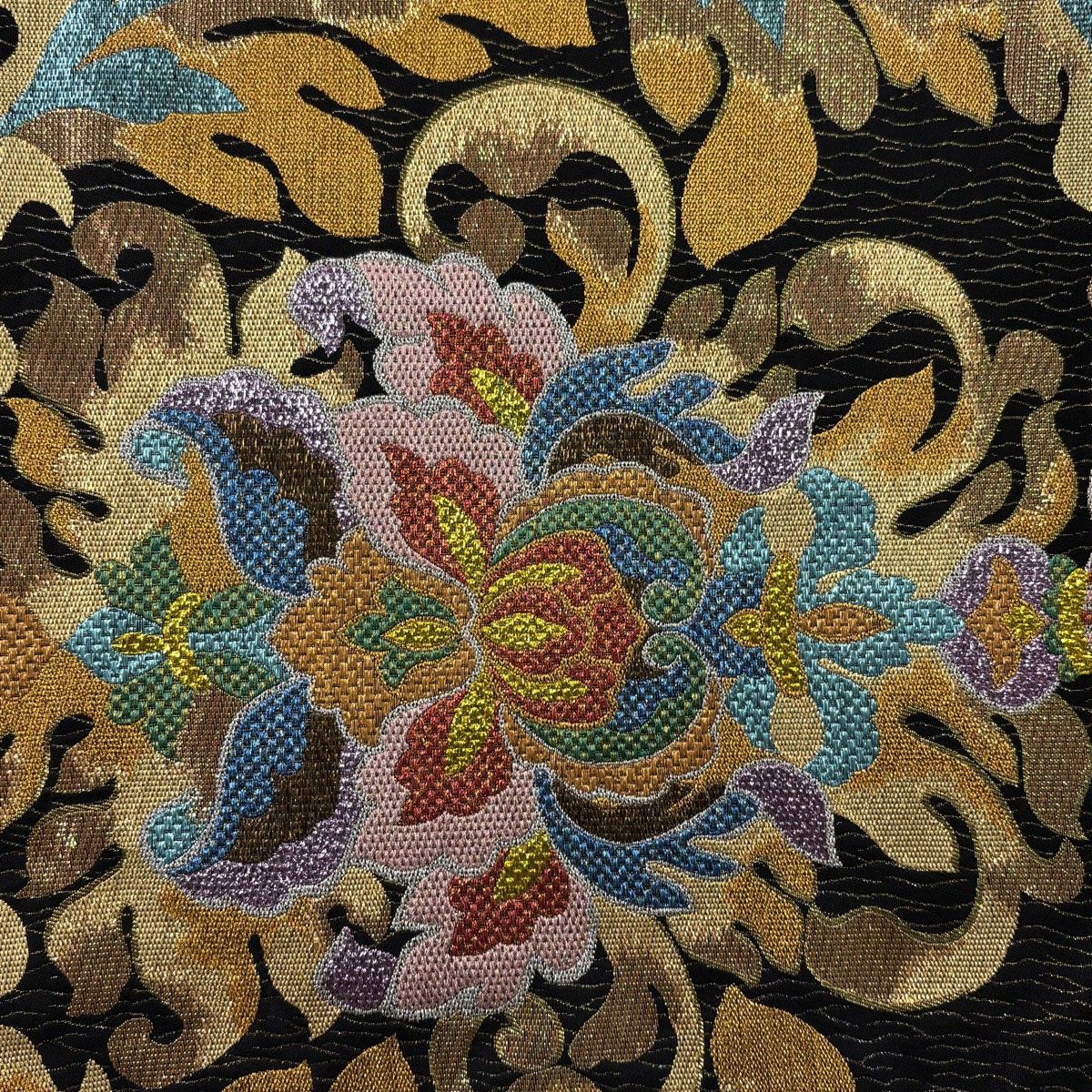 袋帯 秀品 関西仕立て 幾何学模様 箔 金糸 黒 六通 正絹 【中古