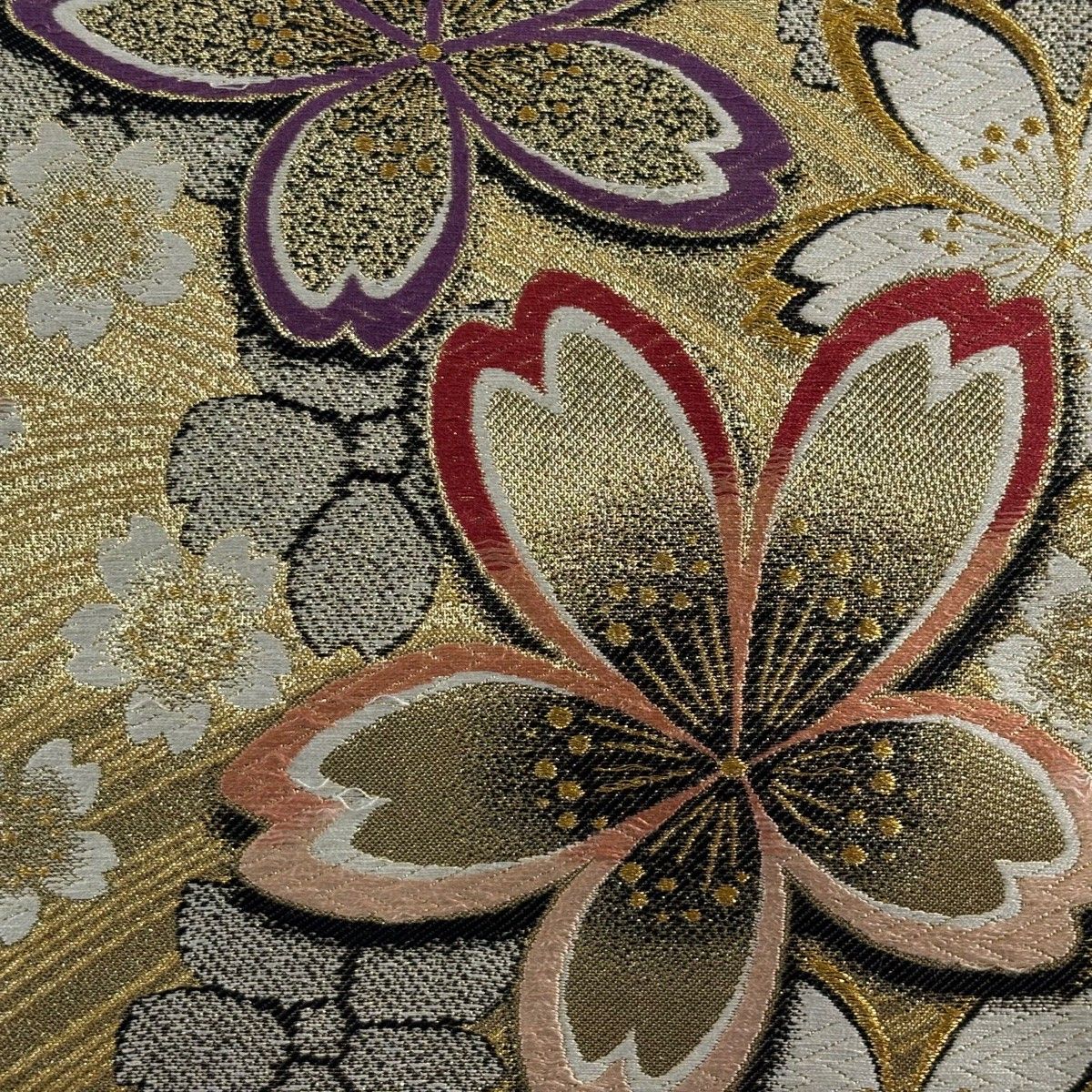 袋帯　6通　刺繍　ラメ　金糸　美品 美品】 袋帯 秀品 桜 花びら 刺繍 金糸 金色 六通 正絹 【中古