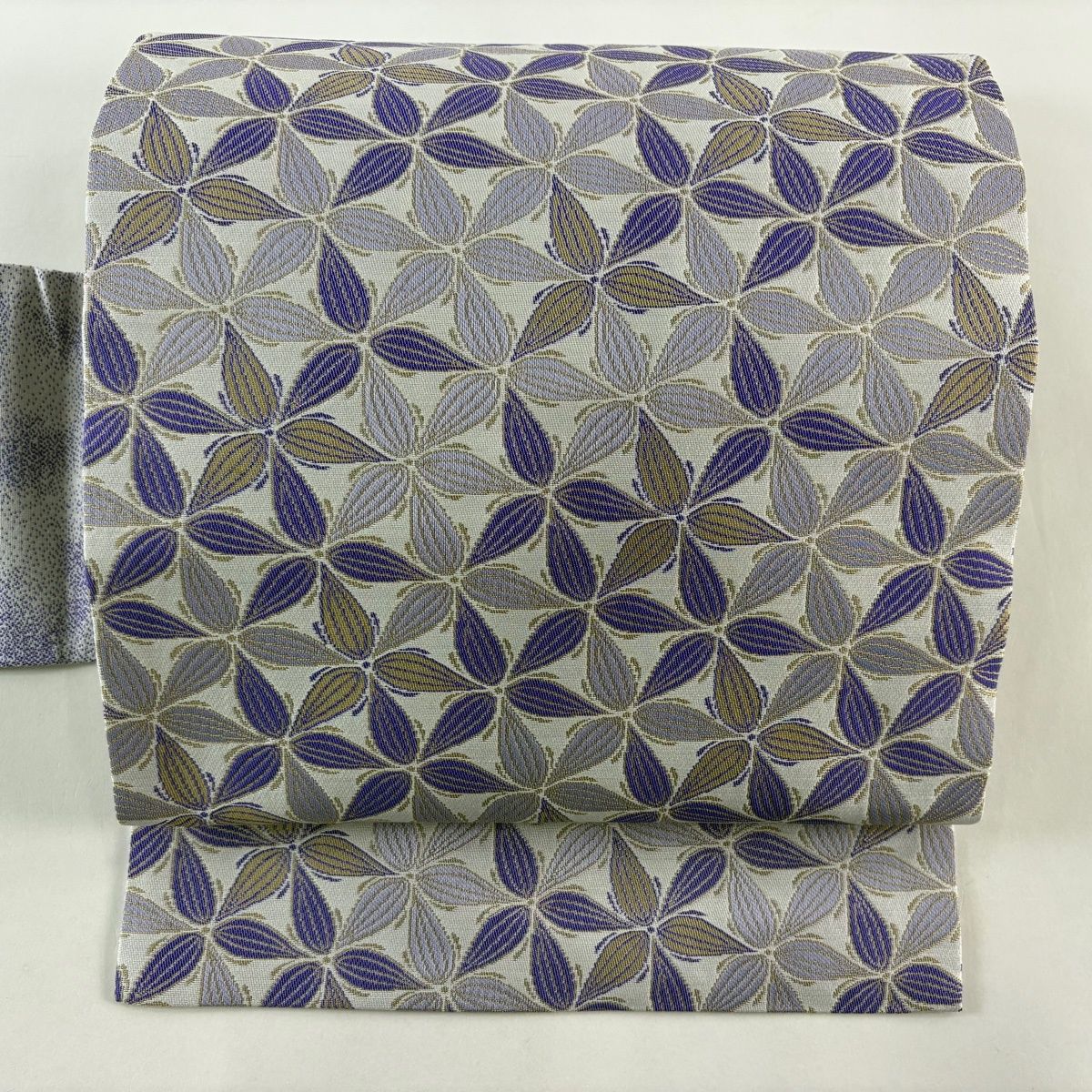 名古屋帯 秀品 幾何学模様 刺繍 灰紫 正絹