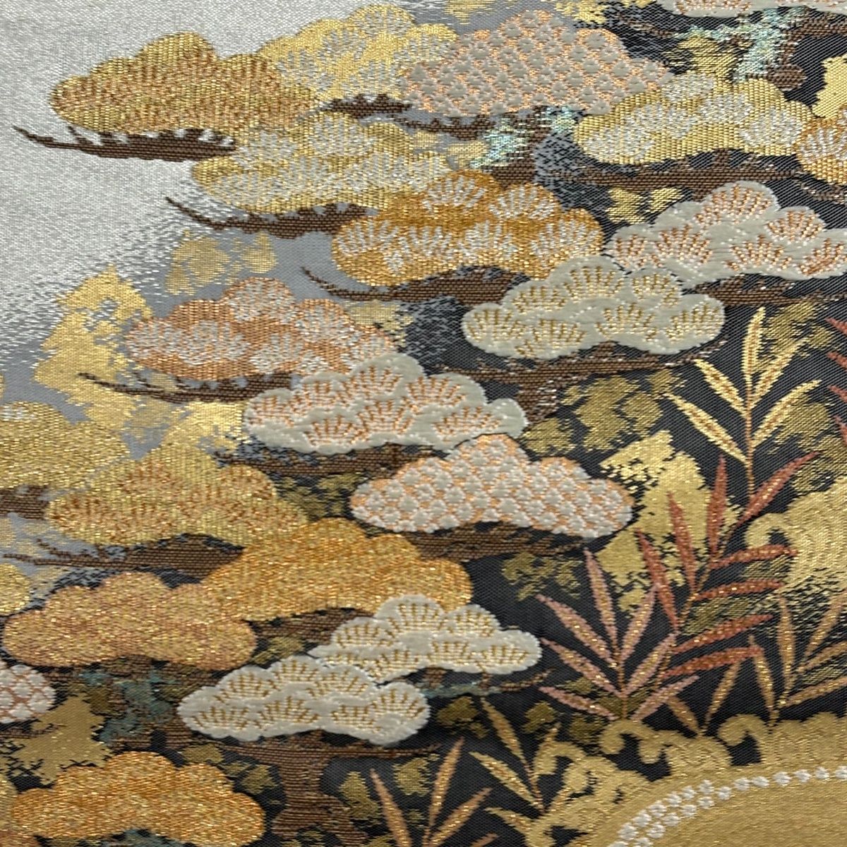 袋帯 秀品 松 波頭 箔 金色 お太鼓柄 正絹