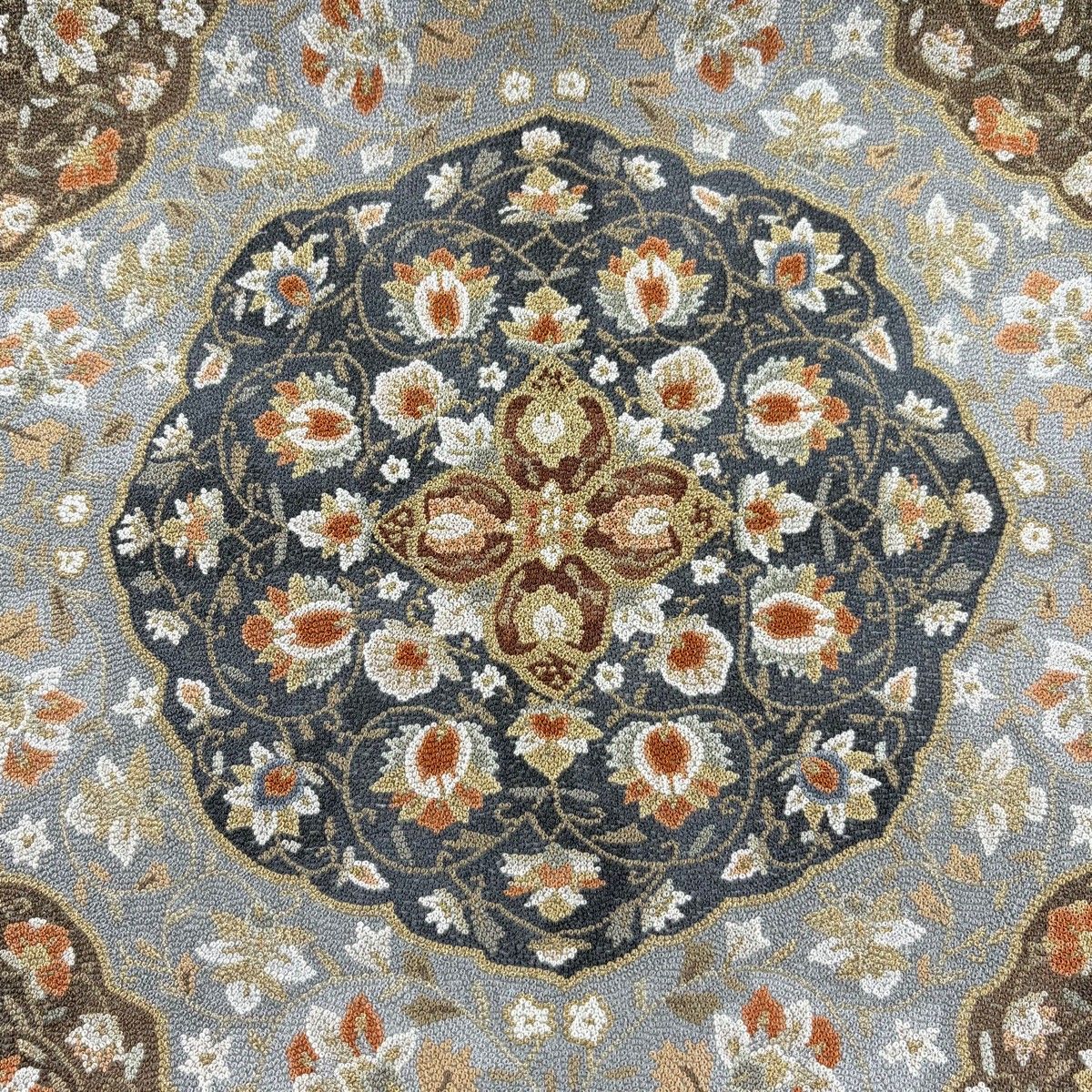 袋帯 華文 花唐草 相良刺繍 金糸 灰色 六通 正絹