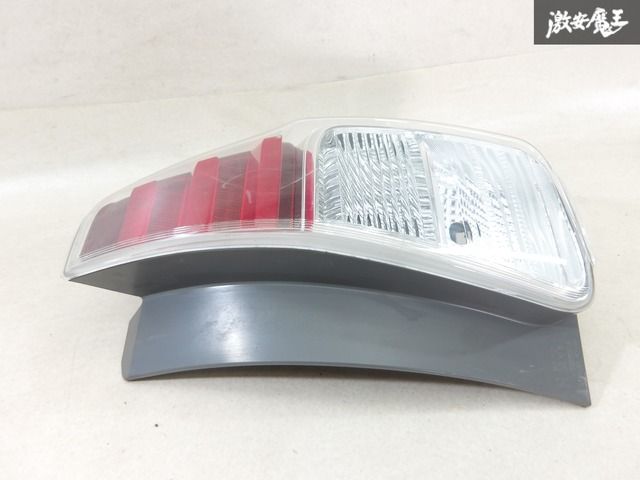 点灯OK!!】トヨタ 純正 ZVW40 ZVW41 プリウスα プリウスアルファ 後期