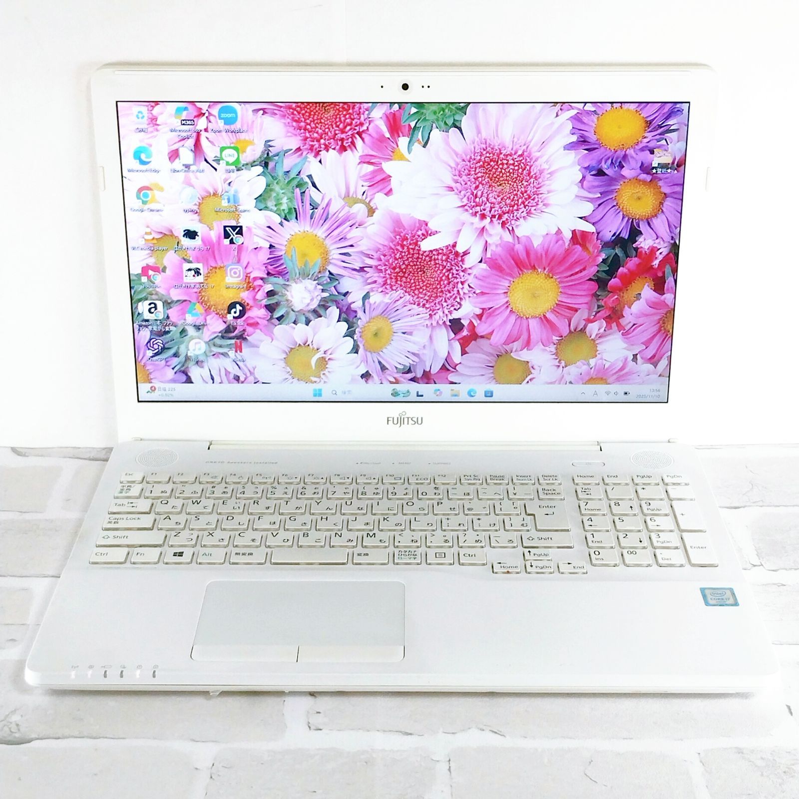 副業にオススメ！ 爆速SSD 高性能Corei7 最新Windows11 ノートパソコン