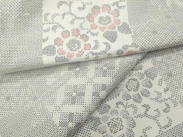 平和屋着物○本場大島紬 白大島 9マルキ エ霞色紙花文 正絹 逸品