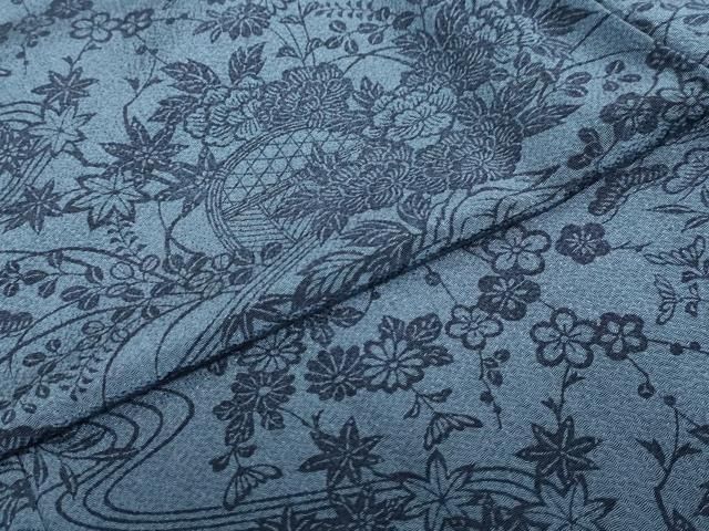 平和屋着物○上質な小紋 藍 型染め 流水草花籬文 鬼しぼ縮緬 正絹 逸品