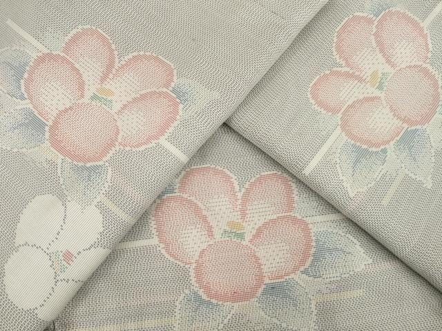 平和屋着物○本場大島紬 白大島 カタス9マルキ 舞花文 椿 正絹 逸品