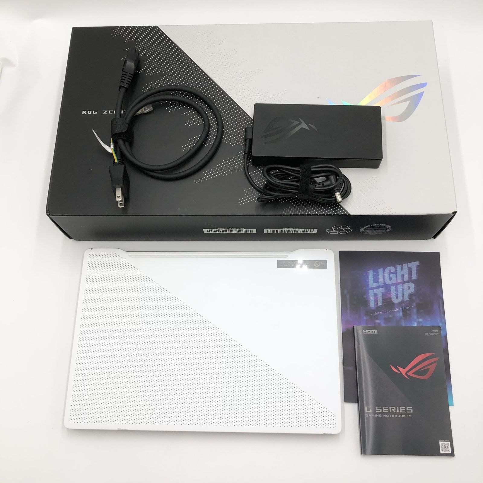 ASUS ゲーミングノートパソコン ROG Zephyrus G 14 Ryzen 9 4900 HS 16 GB 1 TB RTX 2060 Max-Q AniMe Matrix LED display 天板 GA 401 IV-