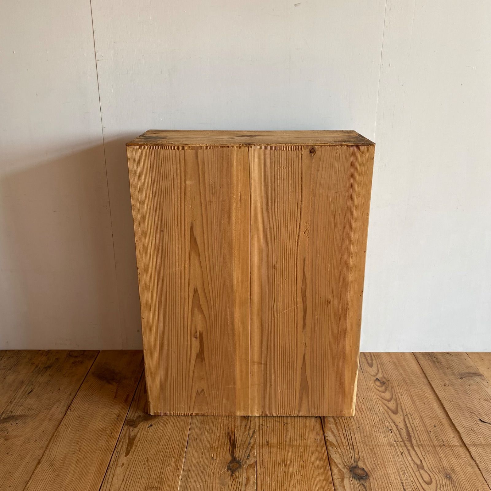 アンティーク 仕切り棚 チェスト 食器棚 書類棚 無垢材 無塗装 y329