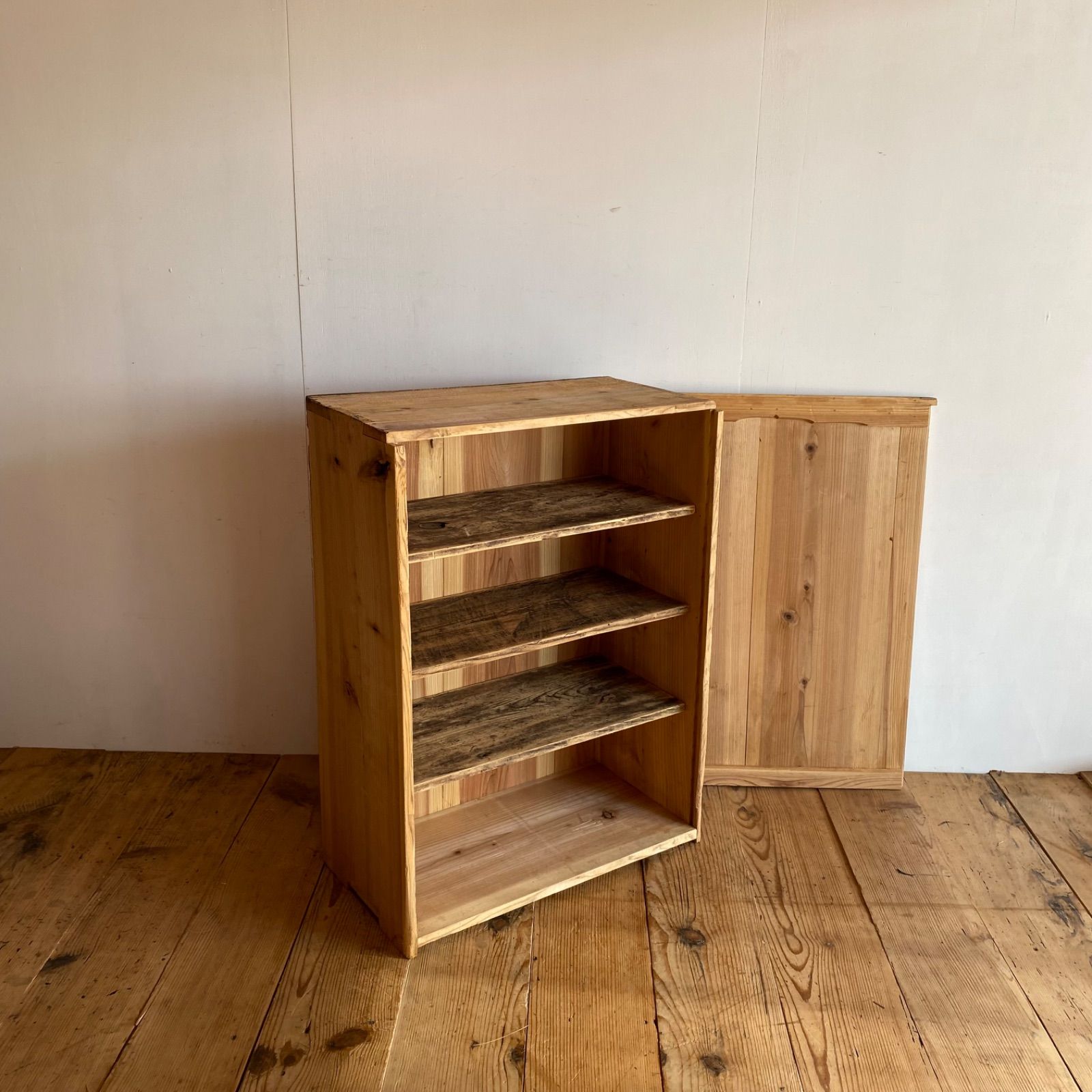 アンティーク 仕切り棚 チェスト 食器棚 書類棚 無垢材 無塗装 y330