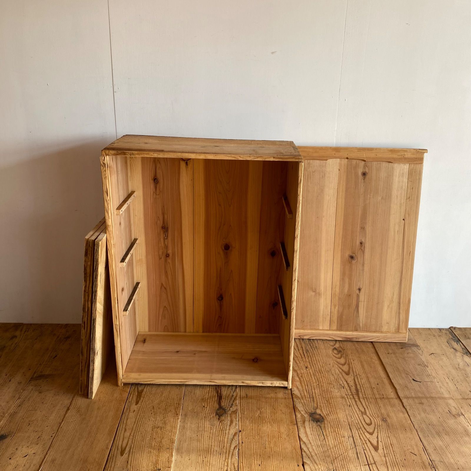 アンティーク 仕切り棚 チェスト 食器棚 書類棚 無垢材 無塗装 y330