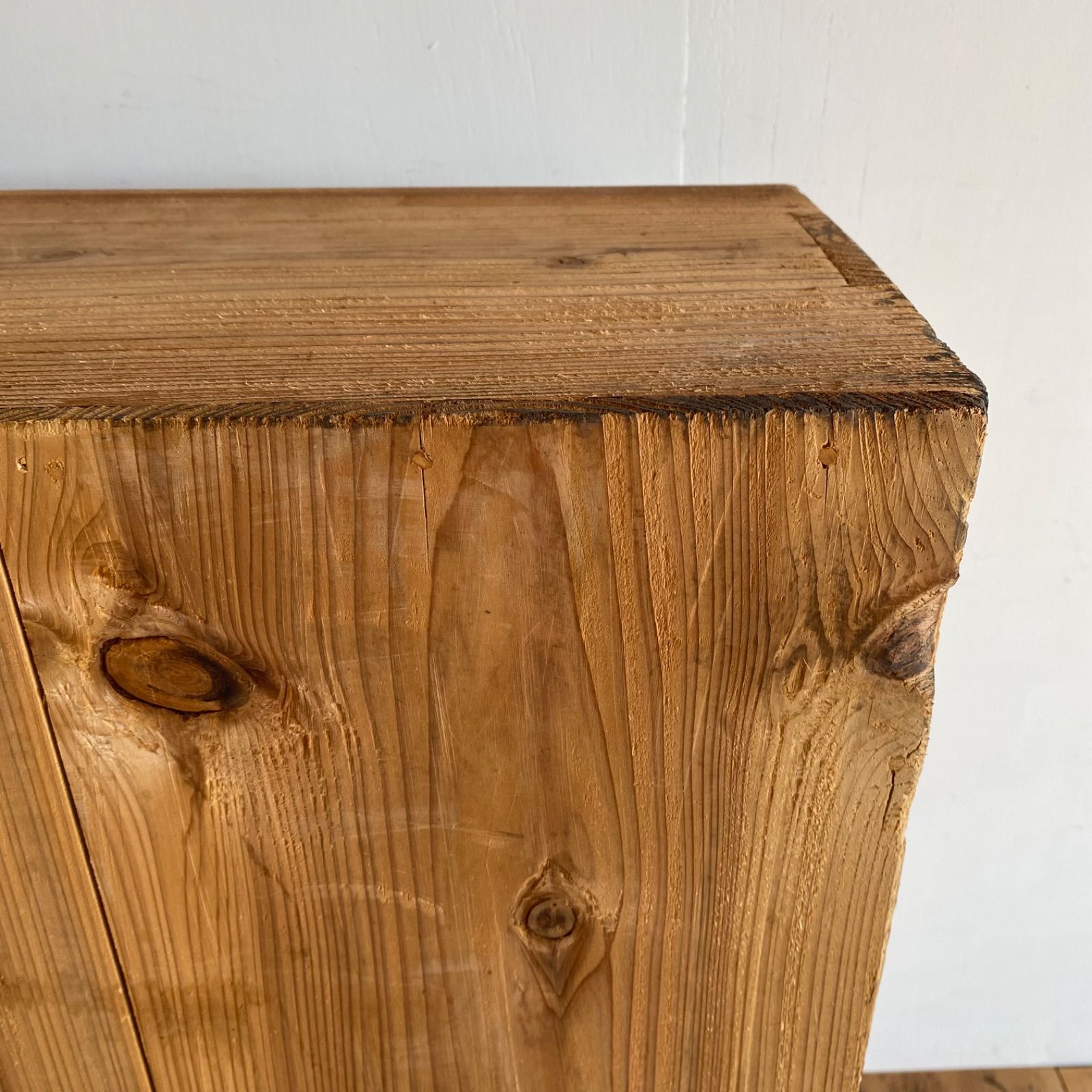 アンティーク 仕切り棚 チェスト 食器棚 書類棚 無垢材 無塗装 y330