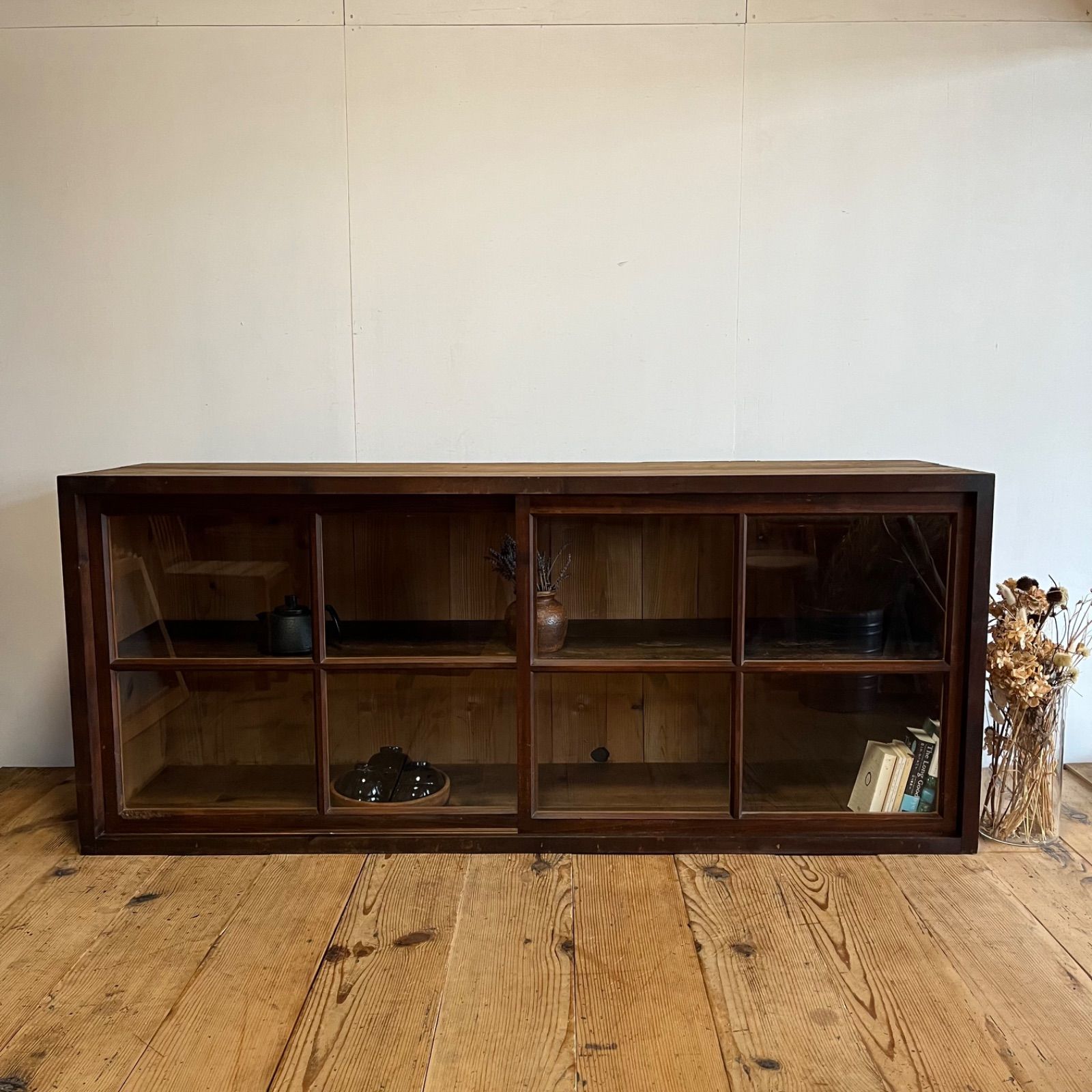 アンティーク 古家具 古道具 ガラス戸 ローボード 食器棚 水屋箪笥