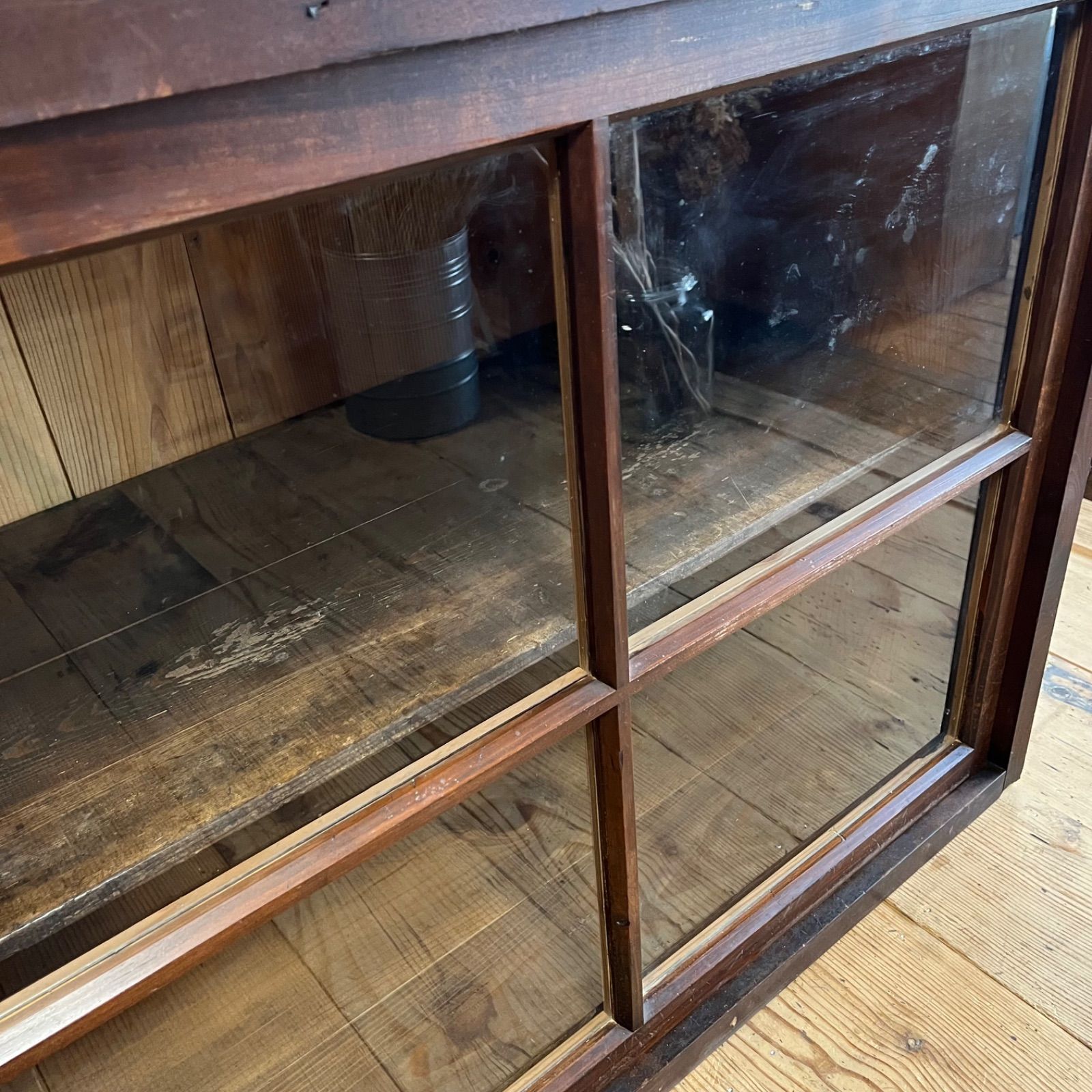 アンティーク 古家具 古道具 ガラス戸 ローボード 食器棚 水屋箪笥