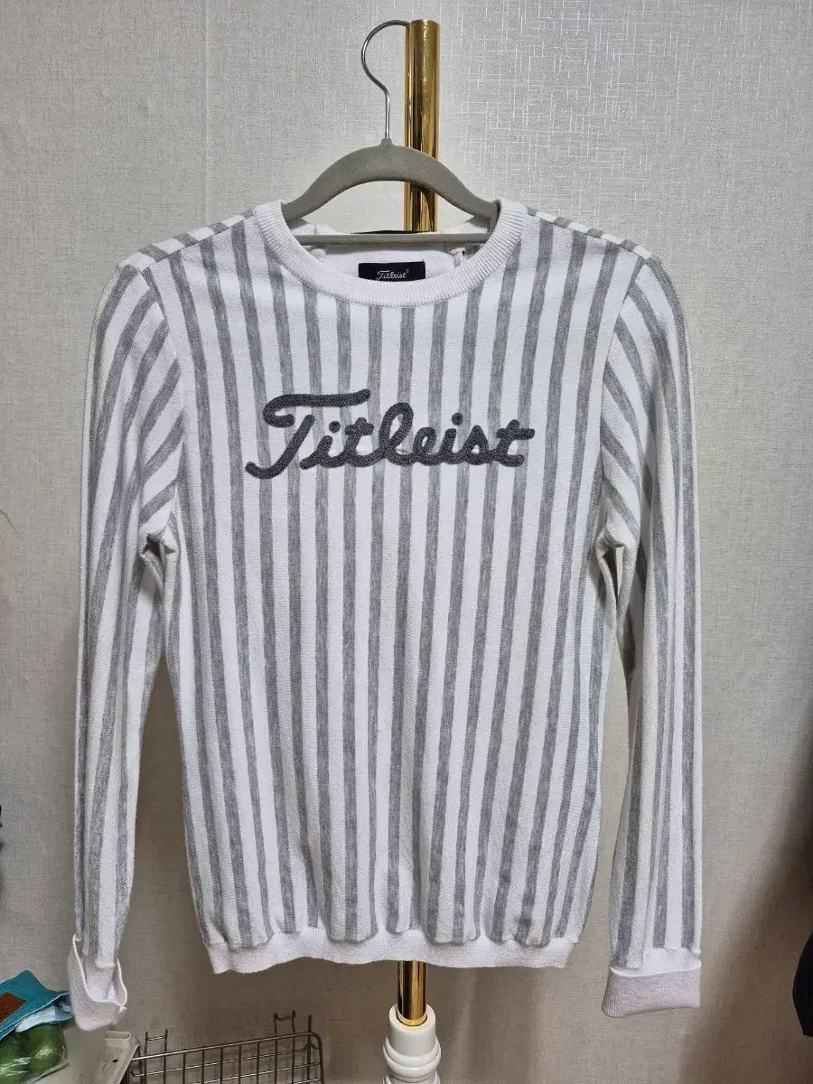 韓国Titleist ストライプ長袖ニットセーター タイトリスト ストライプ ニット 長袖Tシャツ - メルカリ