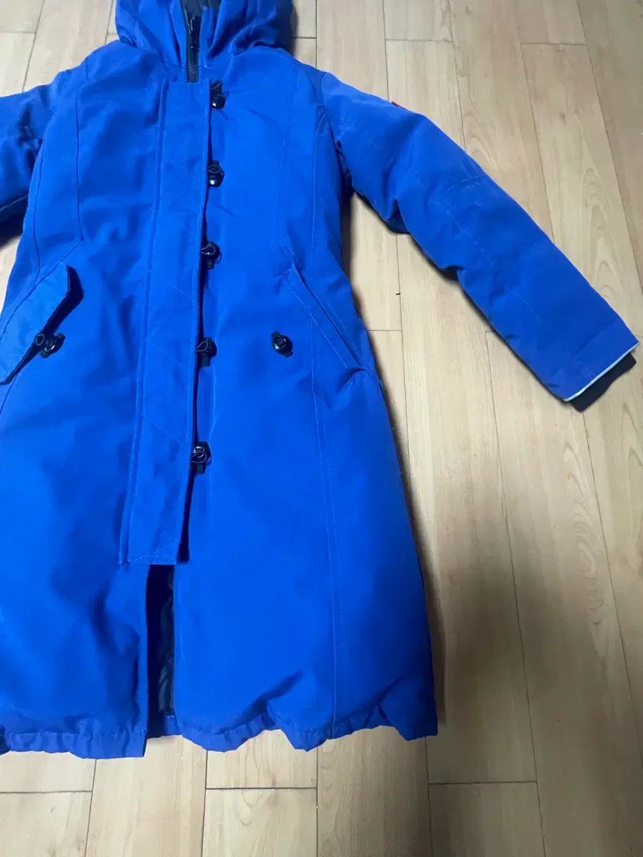 Canada Goose カナダグース ダウン キッズ S 7-8歳