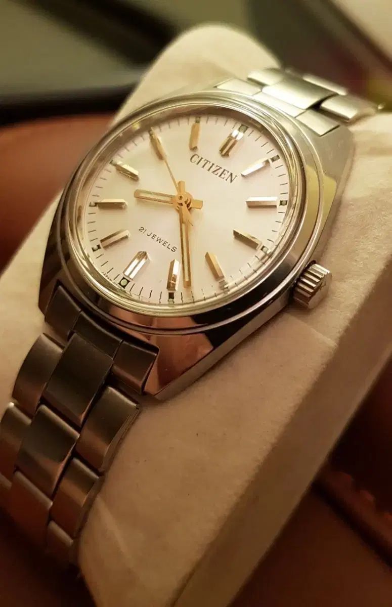 1970年代 シチズン 53-8019 : 永久磁石防止(Antimagnetic) - メルカリ