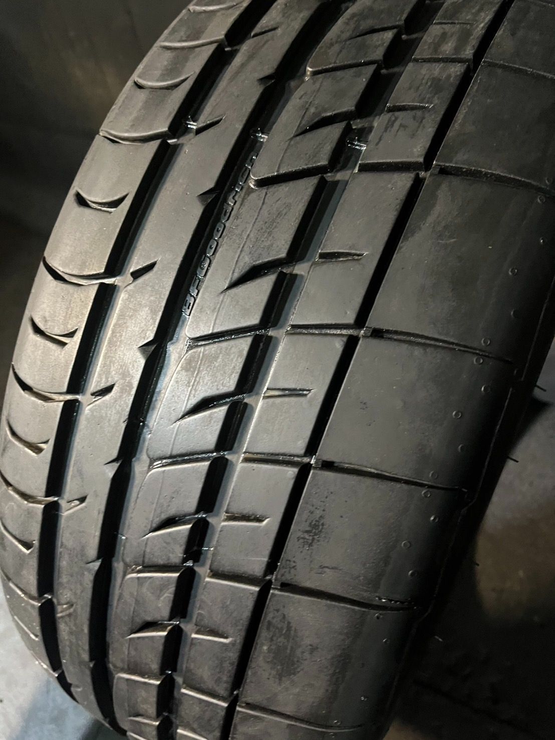 製 約8 5分山 ビーエフグッドリッチ BFGoodrich g Force Phenom T A 225 40 R 19 1本 h_819