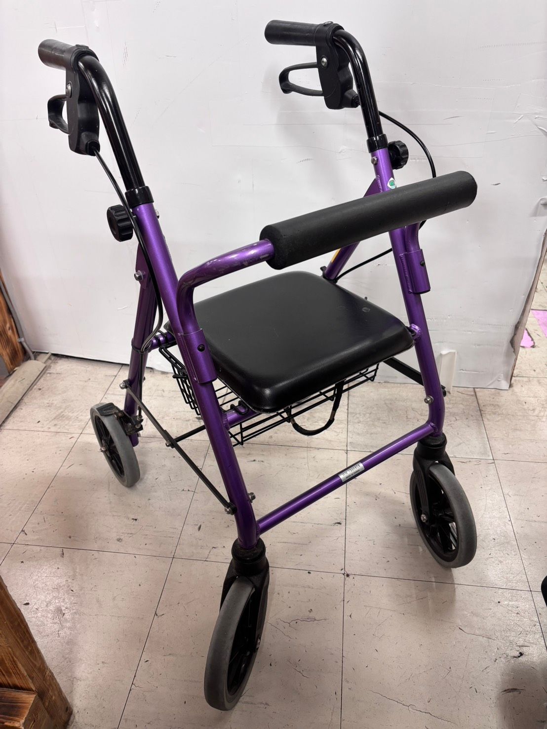 シルバーカー 歩行器