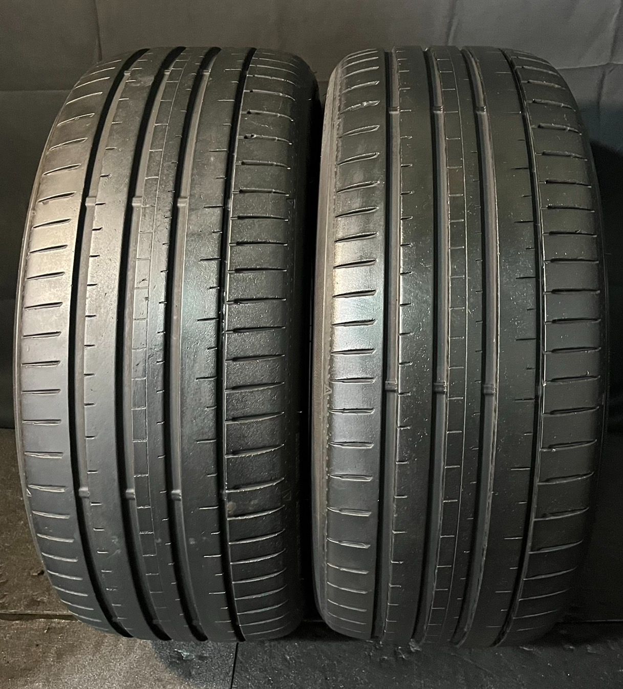 製 約8 3分山 ファルケン FALKEN アゼニス AZENIS FK 520 L 245 40 R 20 2本 h_822