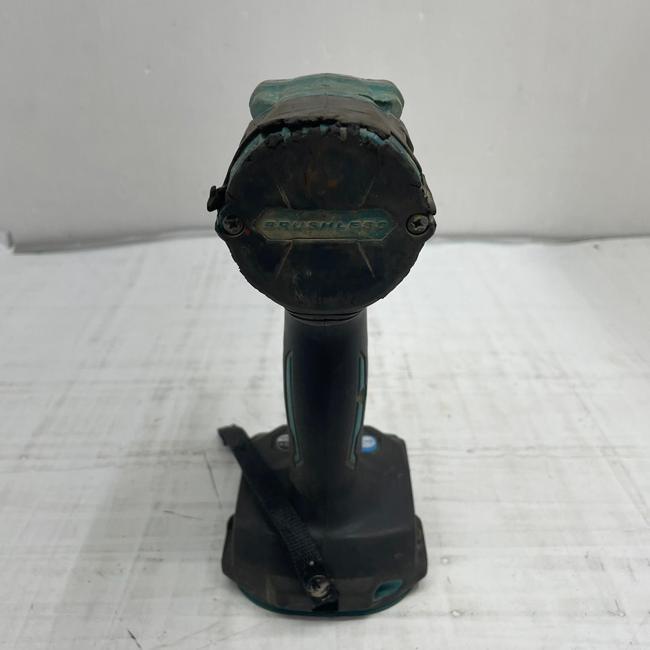  h 10423 マキタ 充電式インパクトレンチ TW 004 G 本体のみ グリーン 電動インパクトレンチ ドリル ドライバー レンチ