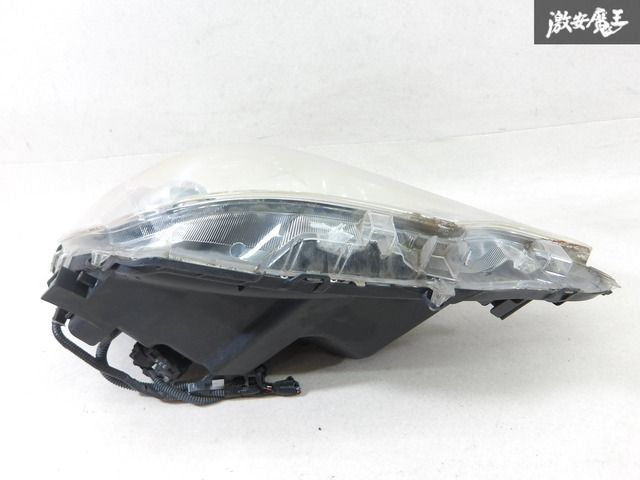 トヨタ NHP10 アクア前期 ハロゲン メッキハウジングヘッドライト左右セット 割れ無し！トヨタ NHP10 アクア 前期 ハロゲン メッキハウジング